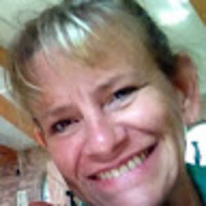 Meet your Posher, Tina